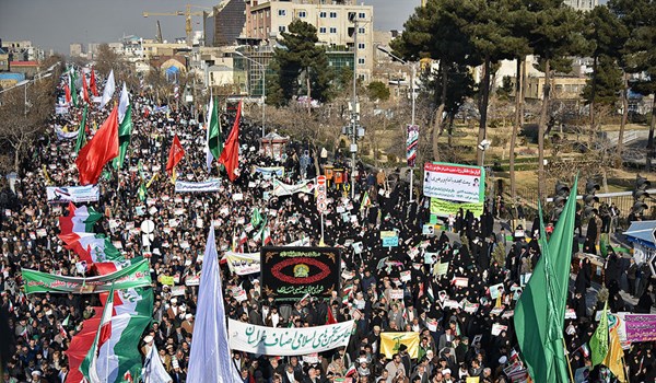 ranians Rally for 3rd Consecutive Day to Condemn Rioters, Show Unity