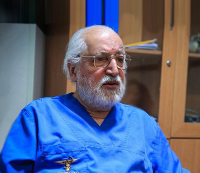The Iranian father of the vascular surgeon with his memories during the 4th Karbala Operation