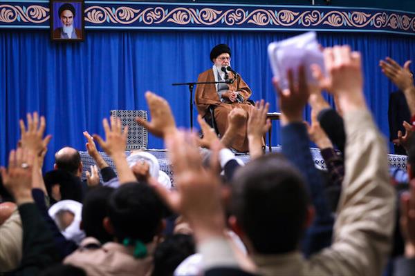 Ayatollah Khamenei: Warsaw summit won’t bear results