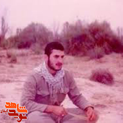 سردار شهید غلامرضا بامروت در دو جبهه، فرهنگی و نظامی فعالیت داشت؛