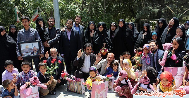 تجلیل از دختران شهدای مدافع حرم  در گلزار شهدای تهران