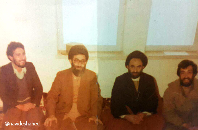 دو شهید و یک خادم الشهید در کنار رهبر معظم انقلاب (پاوه سال58)