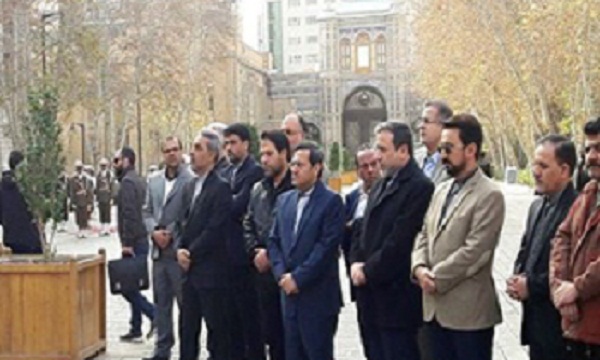 پیکر شهید محمدیان با حضور مقامات وزارت خارجه تشییع شد