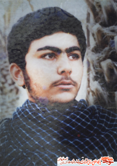 شهید عباس دارچینی:راه حق را پيشه خود قرار داده