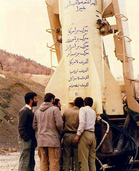 «10 روایت موشکی» از شهید طهرانی مقدم/ از خاطره طنز اول پرتاب در جزیره مجنون تا استعفا از جانشینی نیروی هوایی سپاه برای تحقق صنعت موشکی