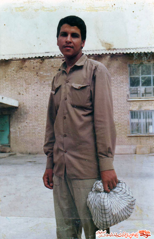 نگاهی به زندگینامه وخاطرات  پاسدار شهید حسن آقابابایی