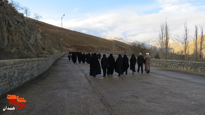 گزارش تصویری| همایش پیاده روی بانوان ایثارگر شهرستان همدان