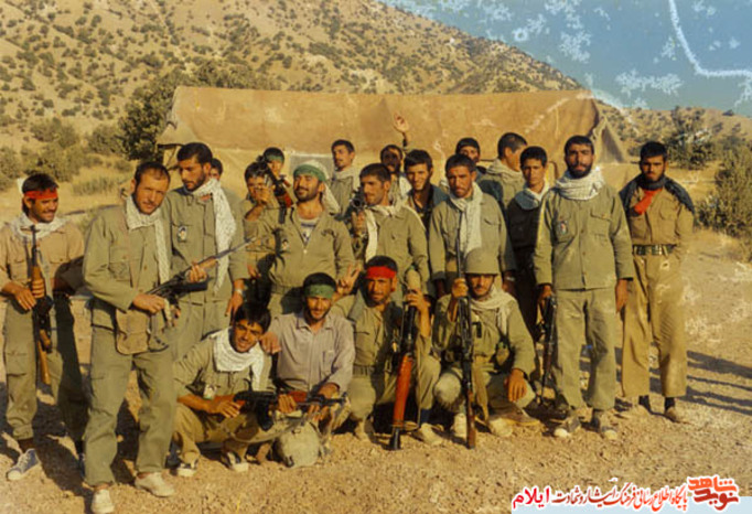 تصاویری از رزمندگان در مناطق مختلف عملیاتی استان ایلام در دوران دفاع مقدس
