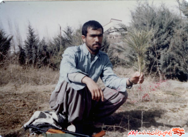 شهید علی محمد حسینی از شهدای آبان ماه استان ایلام