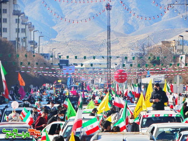 ارتش میلیونی ایران مردمیست که تا پای جان، پای ارزش ها و آرمان های انقلاب ایستاده اند