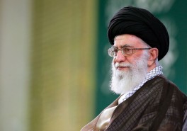 بيان تعزية قائد الثورة عقب رحيل آية الله السيد هادي خسروشاهي