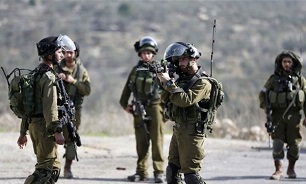 Israeli Forces Injure Eleven Palestinians in Abu Dis