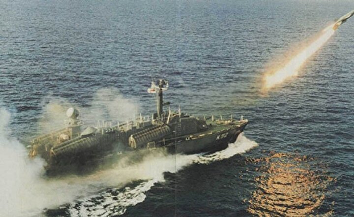 The Role of the Navy in the Eight-Year Sacred Defense: Changing the Course of the War