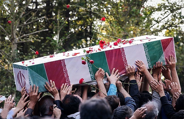 تشییع و خاکسپاری دو شهید گمنام در تهران
