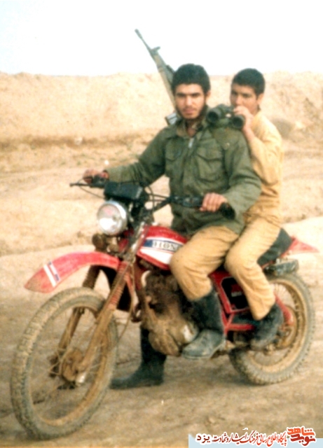 توصیه هایی که شهید زرافشان به خانواده می کند + تصویر توصیه هایی که شهید زرافشان به خانواده می کند + تصویر