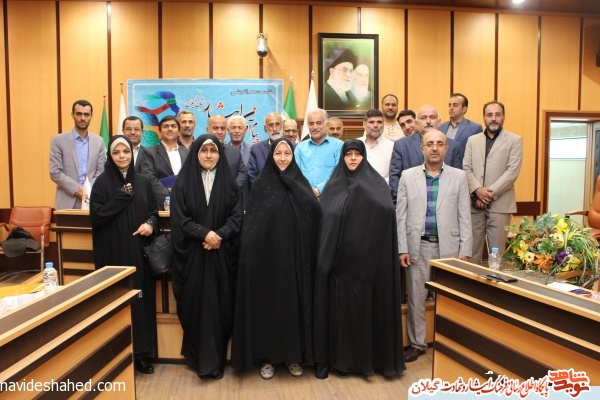 انتقال فرهنگ ایثار و شهادت توصیه شهداست انتقال فرهنگ ایثار و شهادت توصیه شهداست