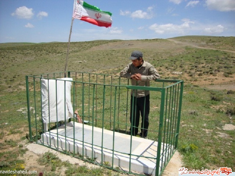 مزار شهدای استان مرکزی، شازند (روستای سنگر ) - 63 مزار شهدای استان مرکزی، شازند (روستای سنگر ) - 63