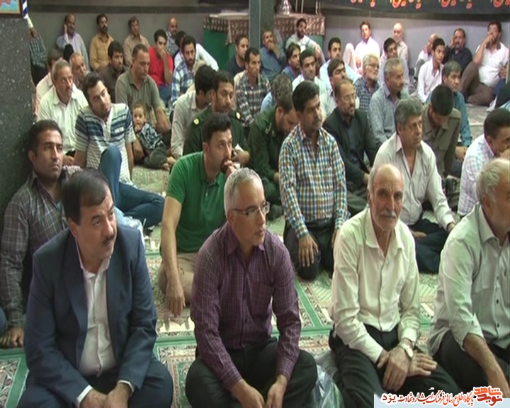 یادواره شهدای روستای زربند با حضور پرشور مردم این روستا برگزار شد یادواره شهدای روستای زربند با حضور پرشور مردم این روستا برگزار شد