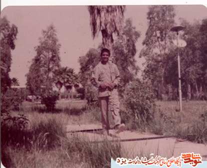 جبهه های حق علیه باطل را محکم نگه دارید و پوزة ضد انقلاب که همان منافقین هستند را به خاک بمالید/شهید غلامرضا كهدناروئي جبهه های حق علیه باطل را محکم نگه دارید و پوزة ضد انقلاب که همان منافقین هستند را به خاک بمالید/شهید غلامرضا كهدناروئي