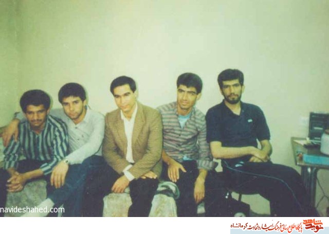 دانشجوی جبهه