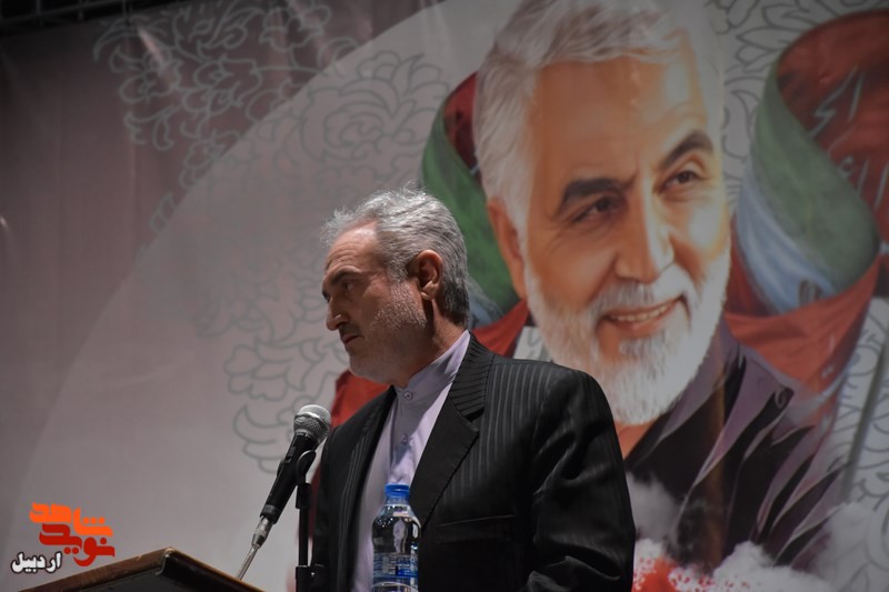مراسم اختتامیه جشنواره ملی شعر بصیرت سلیمانی در اردبیل به روایت تصویر