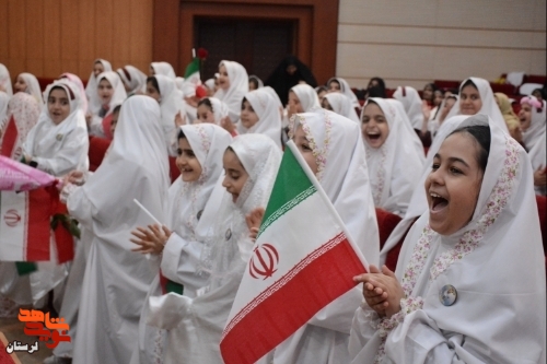 گزارش تصویری/جشن تکلیف دختران دبستان شاهد خرم آباد