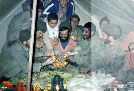 در قاب خاطره‌ها | تصاویری از شهدا و رزمندگان استان چهارمحال و بختیاری