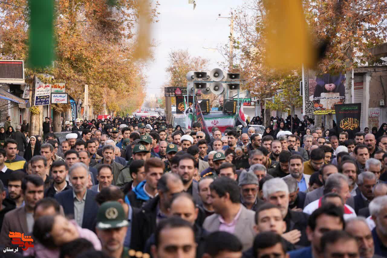 مردم کوهدشت در ایام فاطمیه پذیرای لاله های فاطمی شدند