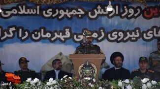 رژه نیروهای مسلح اردبیل در روز ارتش+ تصویر