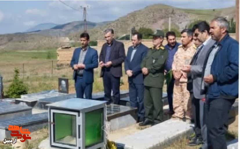 گل باران مزار مطهر شهدای عشایر در روستای لنبر خلخال