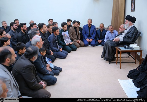مراسم بزرگداشت رئیس جمهور فقید و همراهان از سوی رهبر انقلاب اسلامی