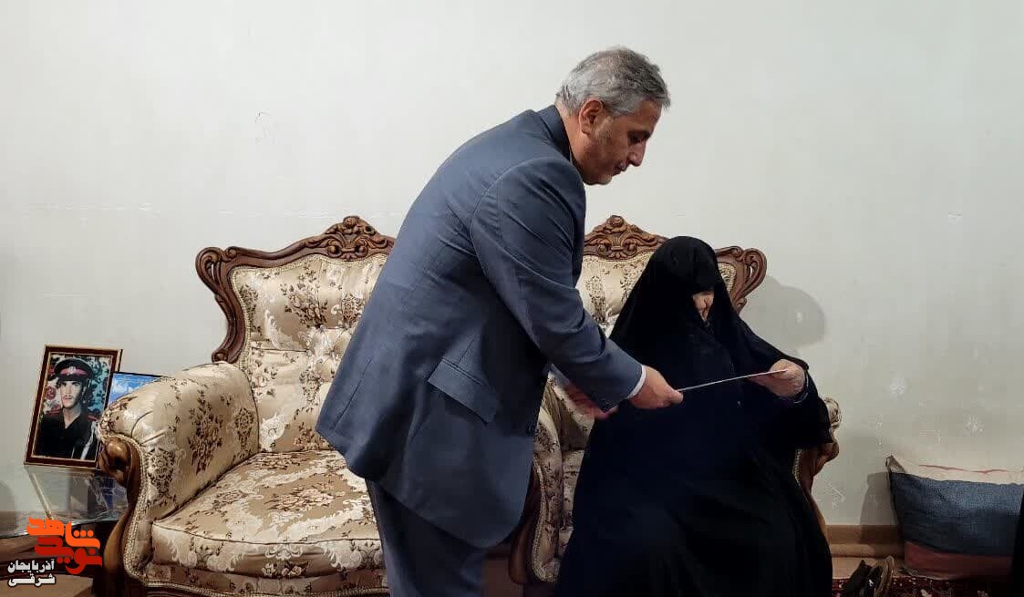 سلمانی با خانواده ۵ شهید والامقام تبریز، دیدار تازه کرد