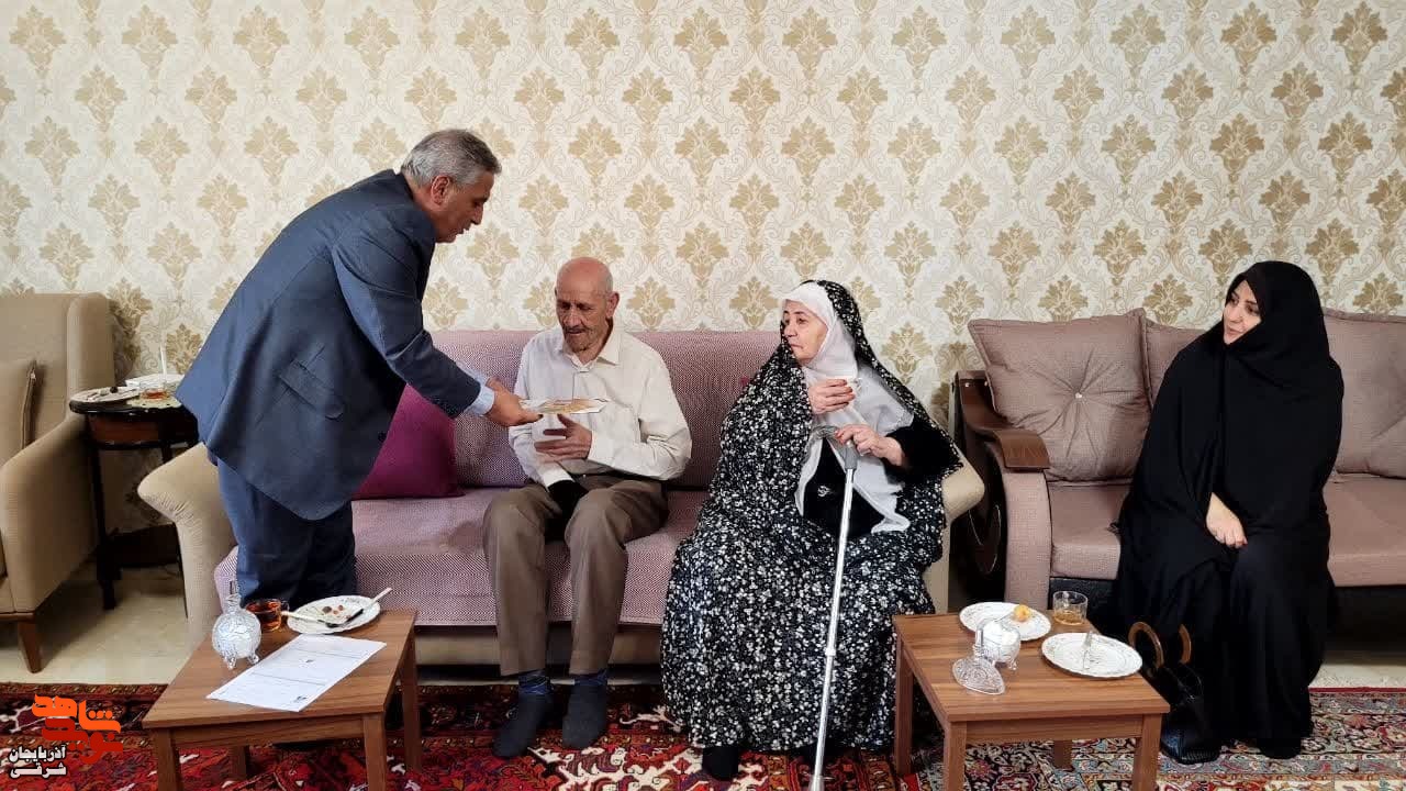 سلمانی با خانواده ۵ شهید والامقام تبریز، دیدار تازه کرد