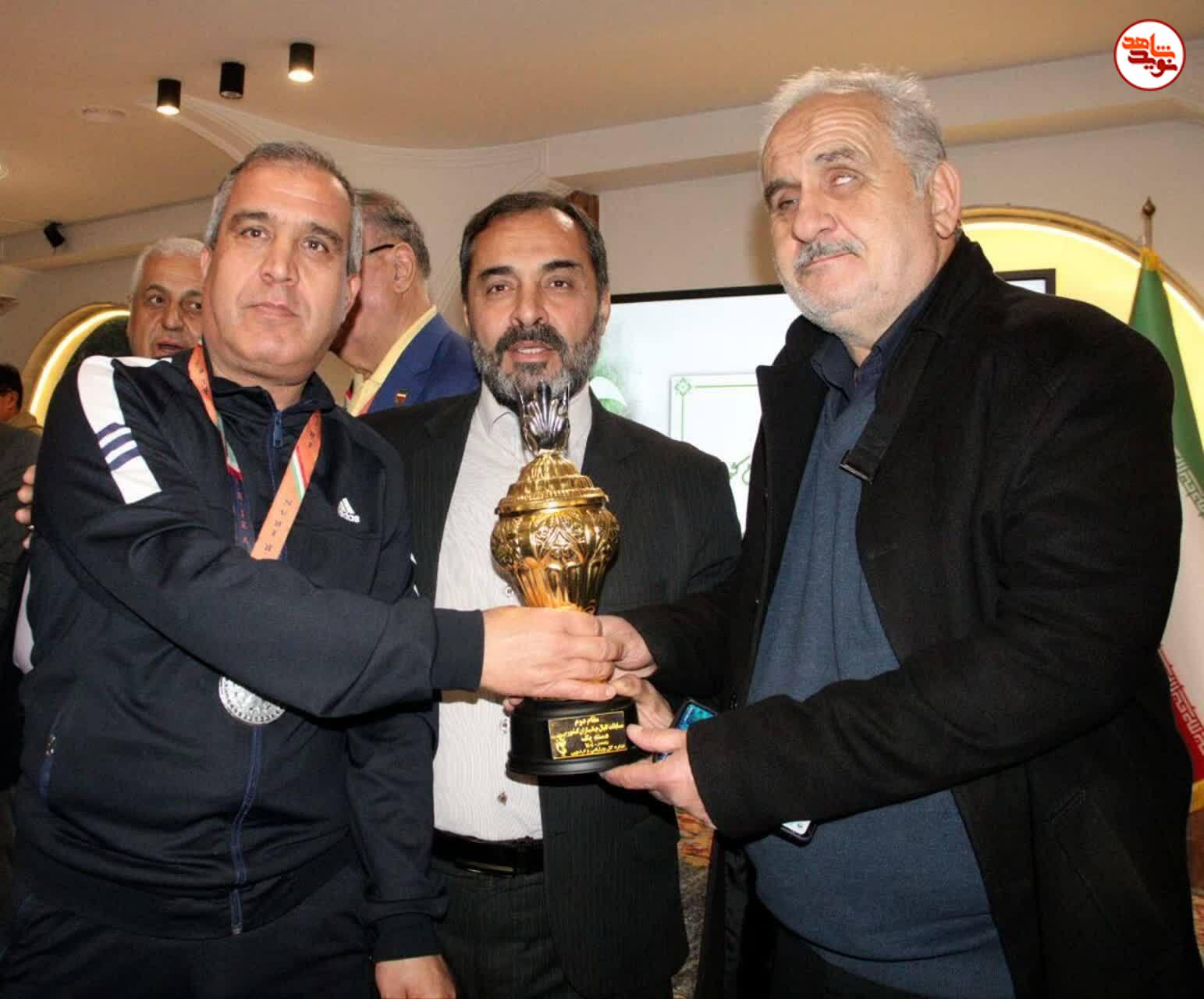 اختتامیه مسابقات شنا و گلبال جانبازان بصیر در رامسر برگزار شد