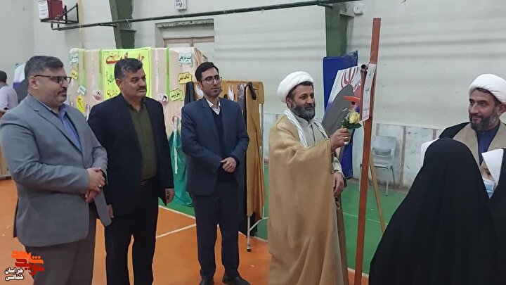 آیین نواختن زنگ بصیرت و مقاومت+ تصاویر