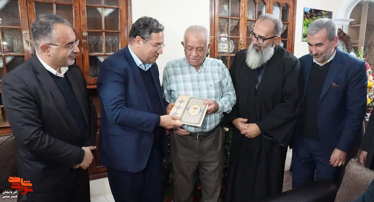 دیدار استاندار آذربایجان‌غربی و مدیرکل بنیاد شهید و امورایثارگرن استان با خانواده شهید ارمنی ساکو مجنونیانس و خانواده شهید آشوری سرگون آکویانس