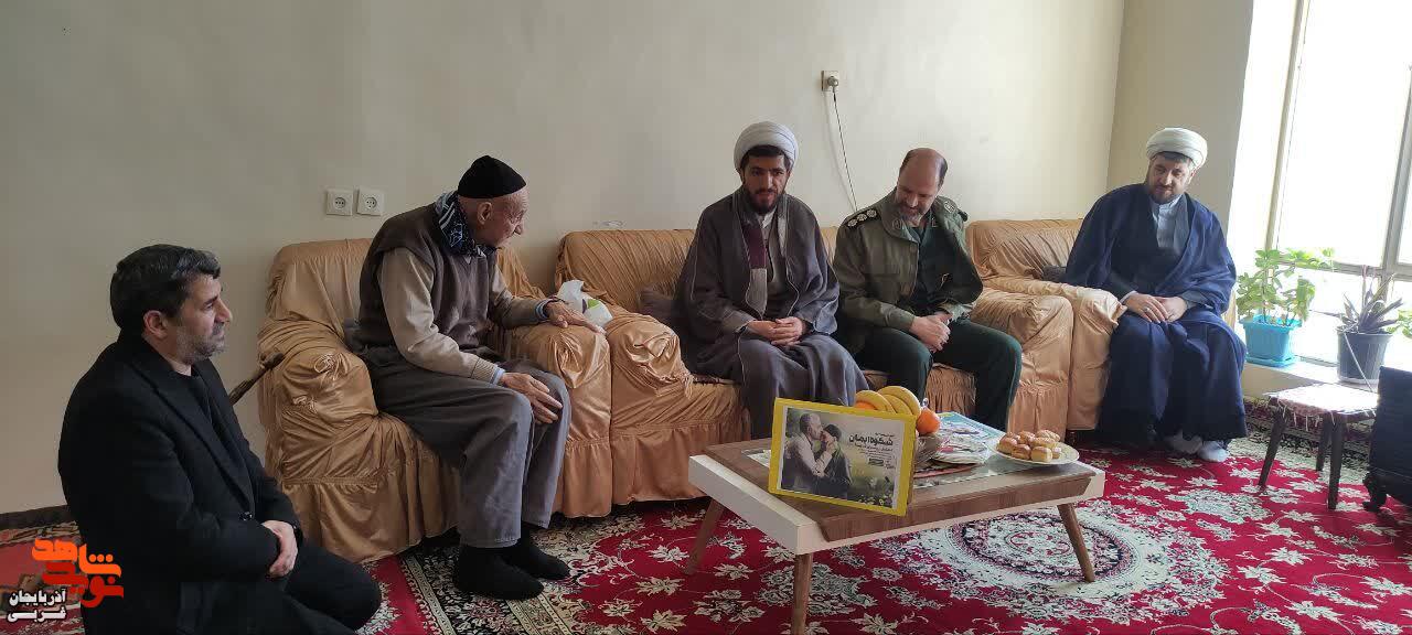 دیدار با خانواده معظم شهدا و ایثارگران در تکاب