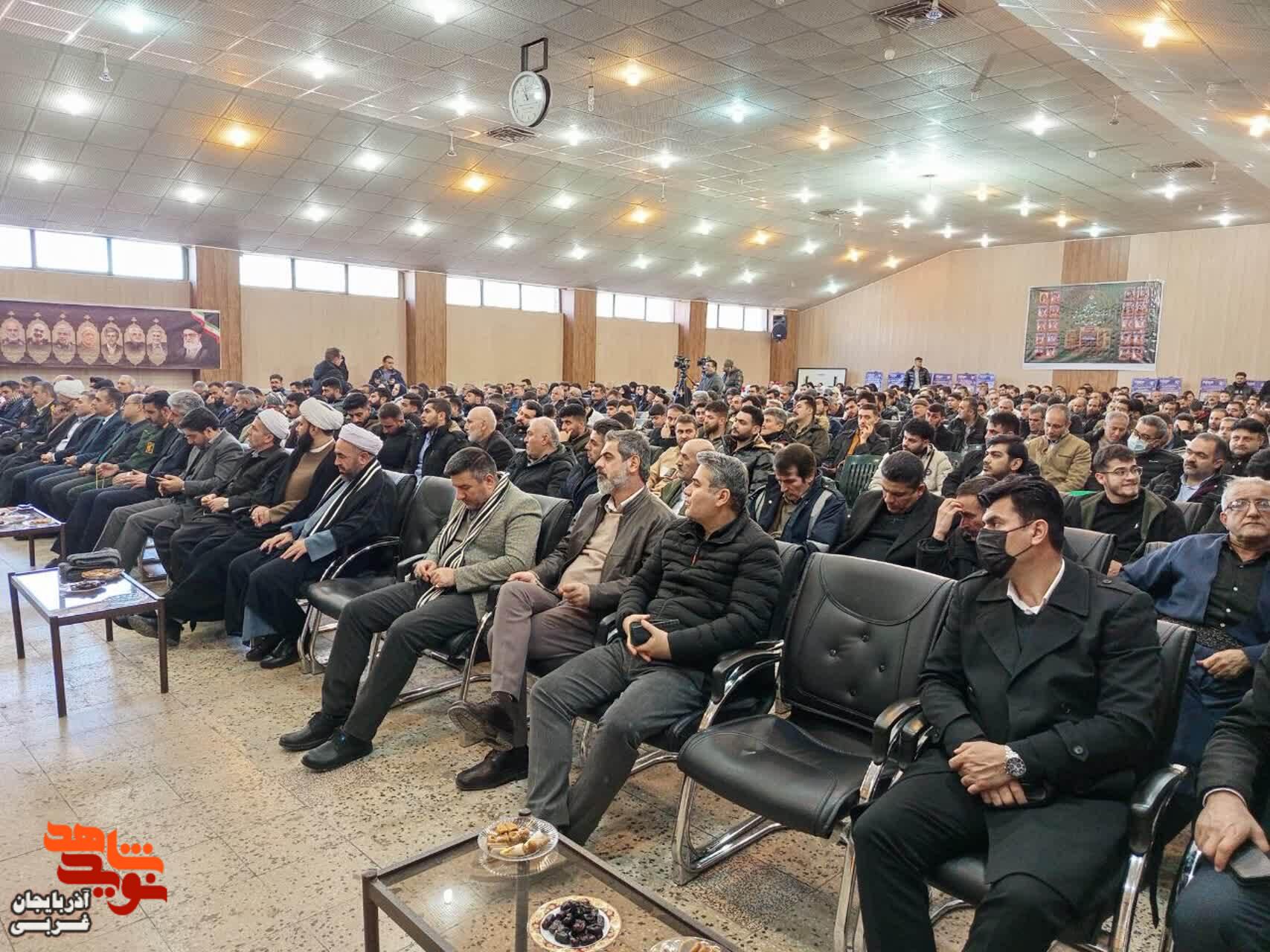 آیین ملی و سراسری شکوه ایمان در مهاباد