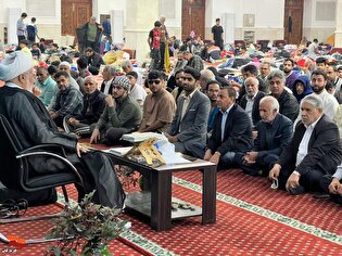 آیین «شکوه ایمان»؛ پاسداشت مقام پدران شهدا در بندرعباس