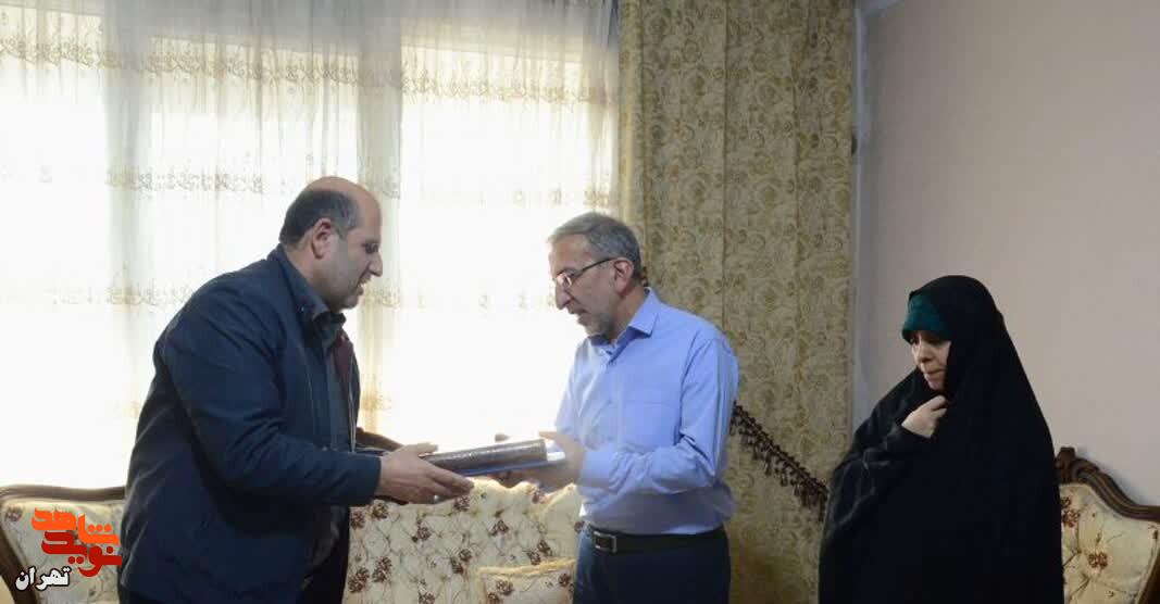 دیدار مدیرکل بنیاد شهید تهران بزرگ، با خانواده شهید « محمدمهدی میرزایی»