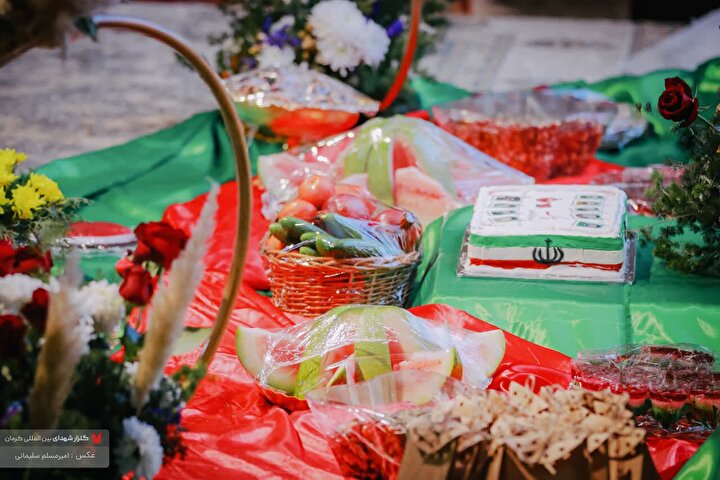 یلدای دل‌ها در جوار شهدا؛ شبی گرم با یاد آسمانی‌ها در گلزار شهدای کرمان