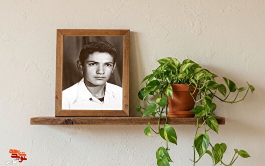 لحظه‌ی آخر، نوای نور بر لب داشت