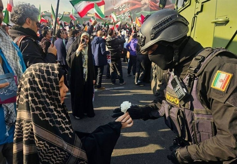 خیزش سراسری ملت ایران علیه تروریست‌ها/ خاطره ۹ دی زنده شد