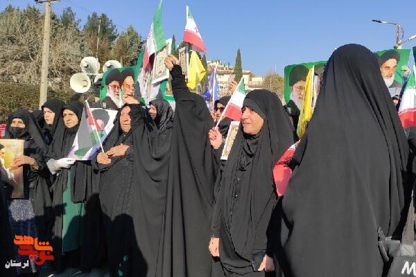 پیکر مطهر شهید «مصطفی بیرانوند» در خرم‌آباد تشییع شد