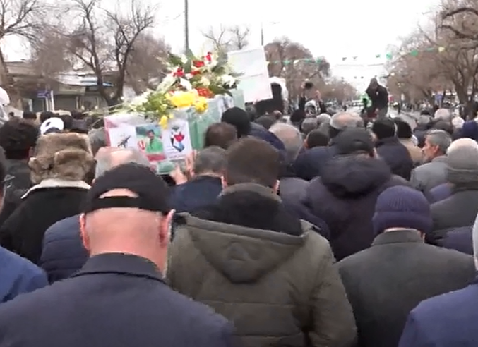 تشییع پیکر مطهر شهید مقاومت در قزوین تشییع پیکر مطهر شهید مقاومت در قزوین