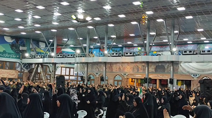 رجز حیدری رشتوندانِ عزادار مقتدر در مراسم هفتم شهدای امنیت رشت