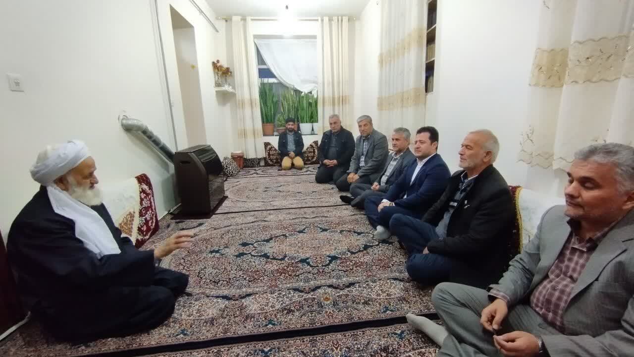 دیدار با خانواده‌های شهدا و جانبازان در هشجین