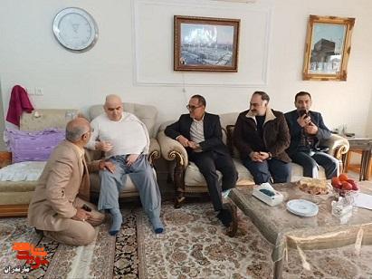 دیدار مدیرکل بنیاد مازندران با سه جانباز در بابلسر