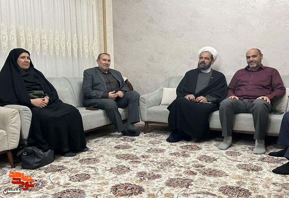 دیدار مدیر کل بنیاد شهید و امور ایثارگران گلستان با خانواده شهیدان «درویشعلی دهقان» و «سوخت‌سرایی»