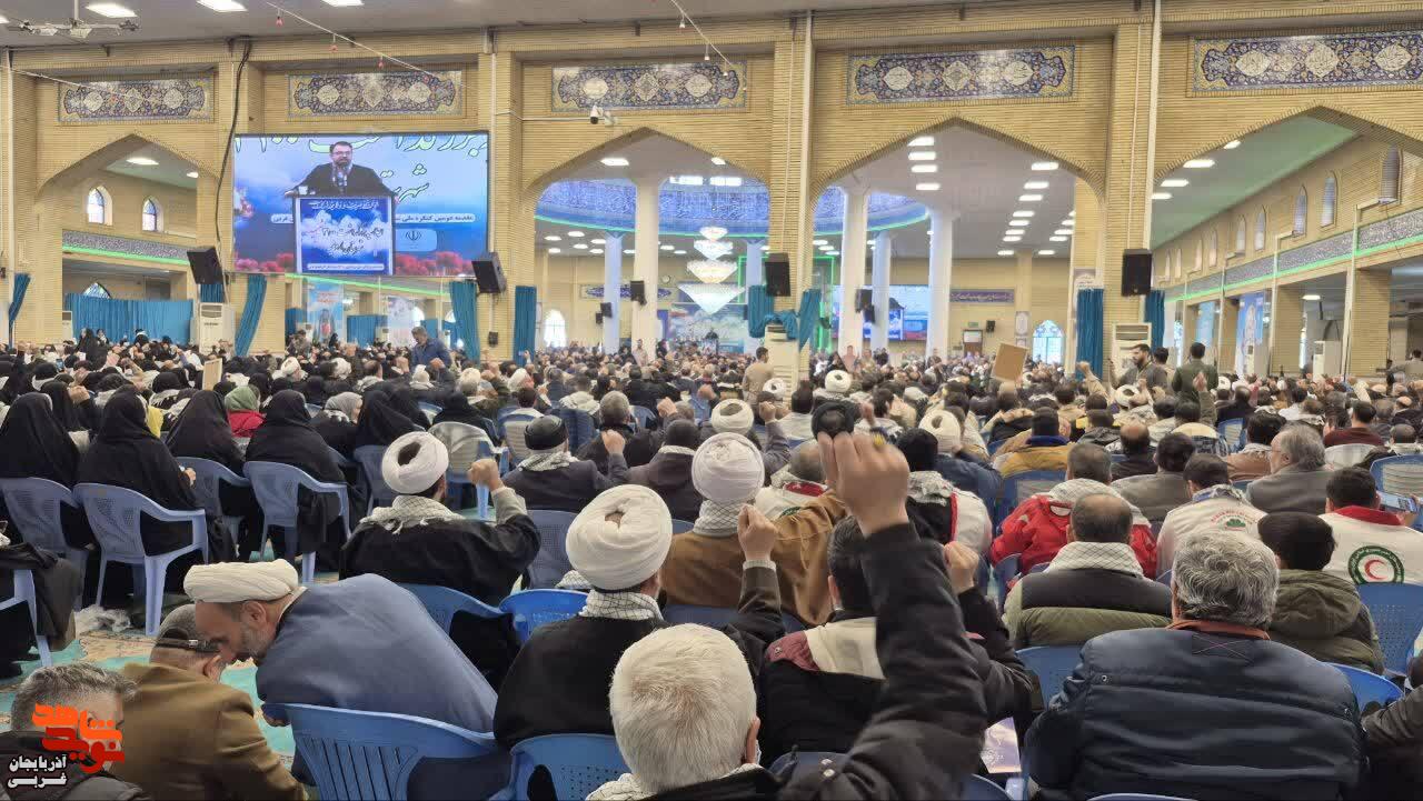 مراسم گرامیداشت حماسه ۹ دی و اجلاسیه ۳۱۰۰ شهید شهرستان ارومیه مراسم گرامیداشت حماسه ۹ دی و اجلاسیه ۳۱۰۰ شهید شهرستان ارومیه